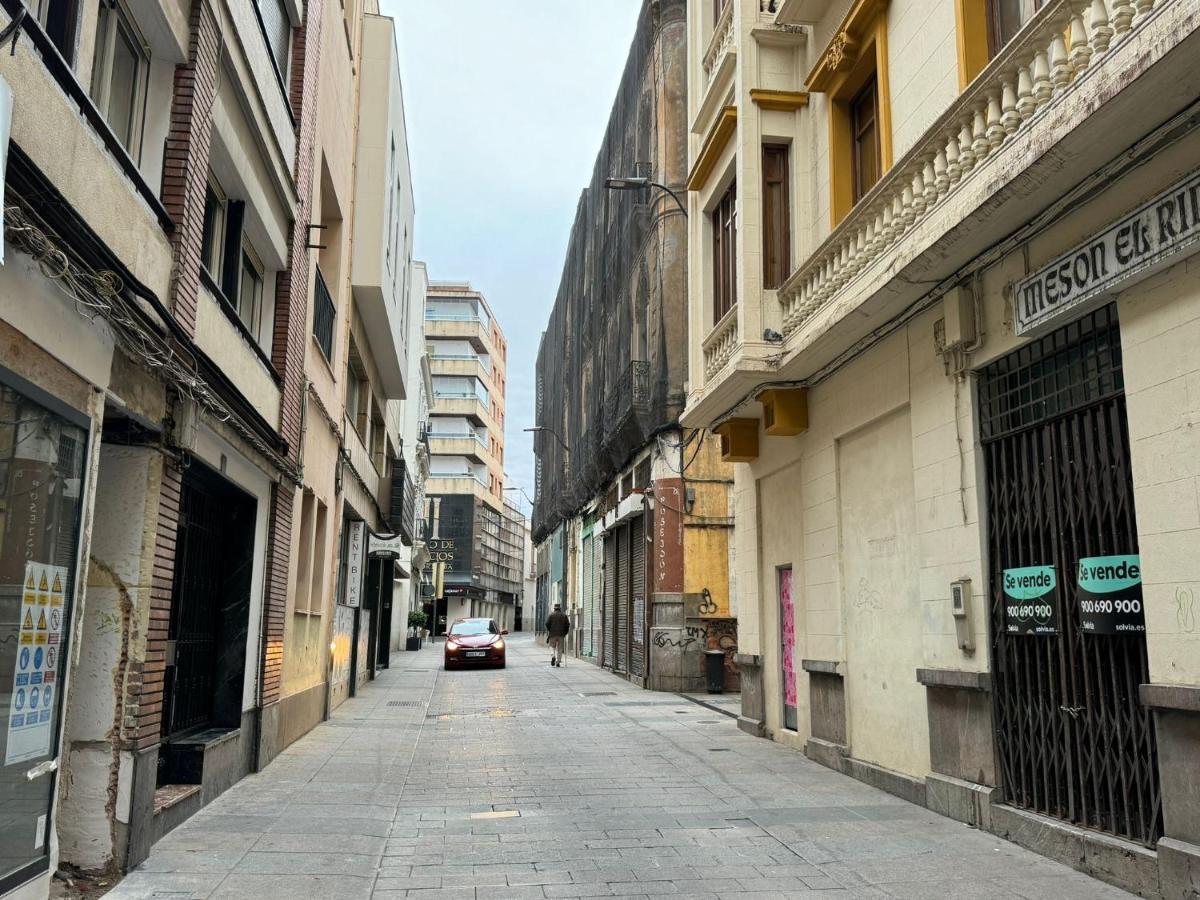 Mr Apartamentos Kordoba Bagian luar foto