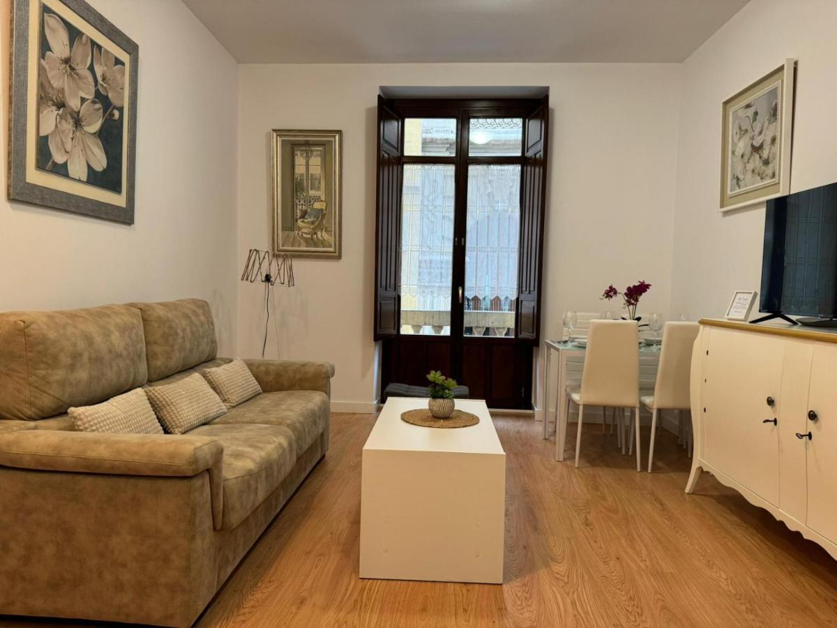 Mr Apartamentos Kordoba Bagian luar foto