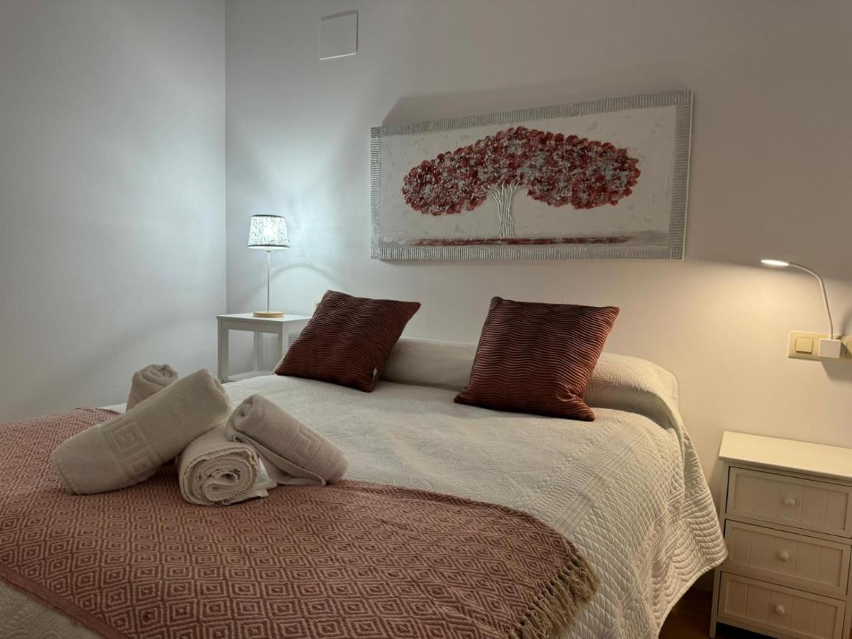 Mr Apartamentos Kordoba Bagian luar foto